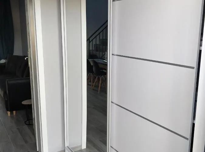 Caloroczne Lighthouse Villa *